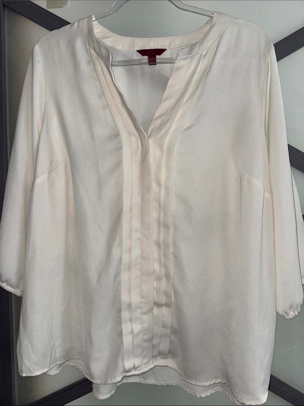 212 Collection 1X Ivory Split Neck Pleated Front Blouse Plus Size